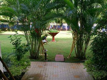 Retreat Anjuna Resort Exterior foto
